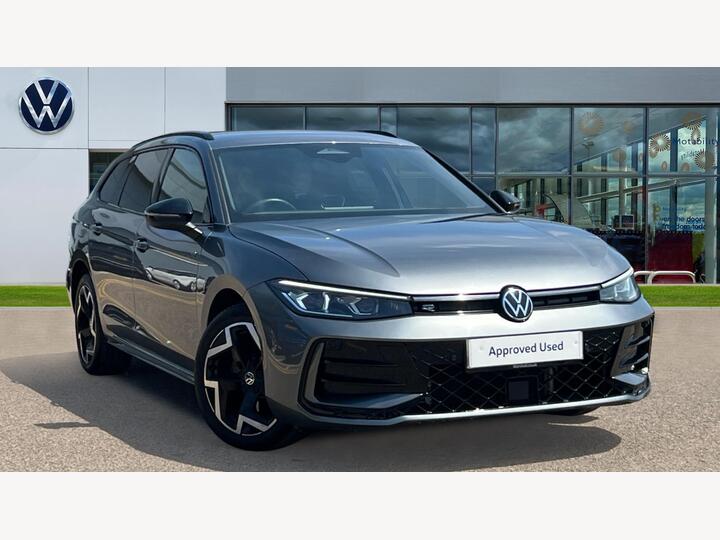Volkswagen Passat 1.5 TSI EHybrid 19.7kWh R-Line DSG Euro 6 (s/s) 5dr