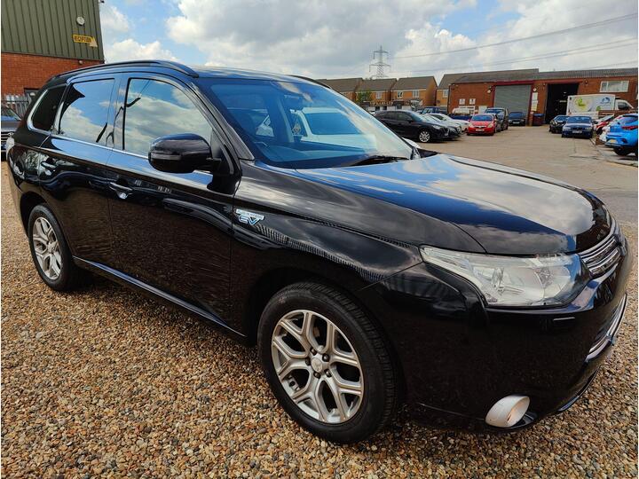 Mitsubishi Outlander 2.0h 12kWh GX4h CVT 4WD Euro 5 (s/s) 5dr