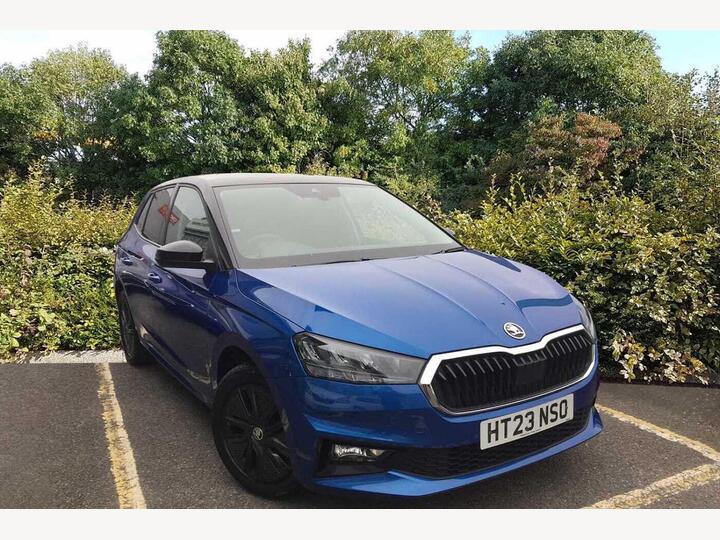 Skoda FABIA 1.0 MPI Colour Edition Euro 6 (s/s) 5dr Skoda FABIA 1.0 MPI Colour Edition Euro 6 (s/s) 5dr