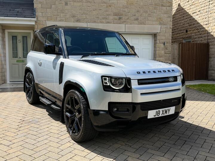 Land Rover Defender 90 3.0 D250 MHEV X-Dynamic HSE Auto 4WD Euro 6 (s/s) 3dr