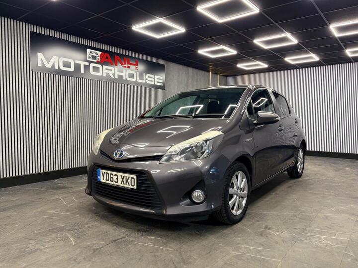 Toyota Yaris 1.5 VVT-h T4 CVT Euro 5 5dr