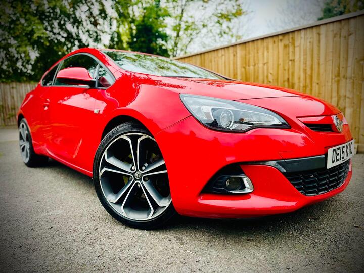 Vauxhall Astra GTC 2.0 CDTi Limited Edition Euro 5 (s/s) 3dr Vauxhall Astra GTC 2.0 CDTi Limited Edition Euro 5 (s/s) 3dr