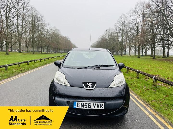 Peugeot 107 1.0 12V Urban Euro 4 3dr