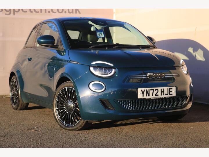 Fiat 500e 42kWh Icon Auto 3dr