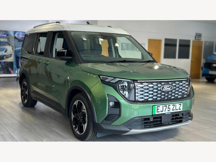 Ford TOURNEO COURIER ELECTRIC ESTATE 43kWh Active Auto 5dr