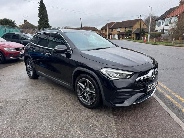 Mercedes-Benz GLA 2.0 GLA220d AMG Line (Premium) 8G-DCT 4MATIC Euro 6 (s/s) 5dr Mercedes-Benz GLA 2.0 GLA220d AMG Line (Premium) 8G-DCT 4MATIC Euro 6 (s/s) 5dr