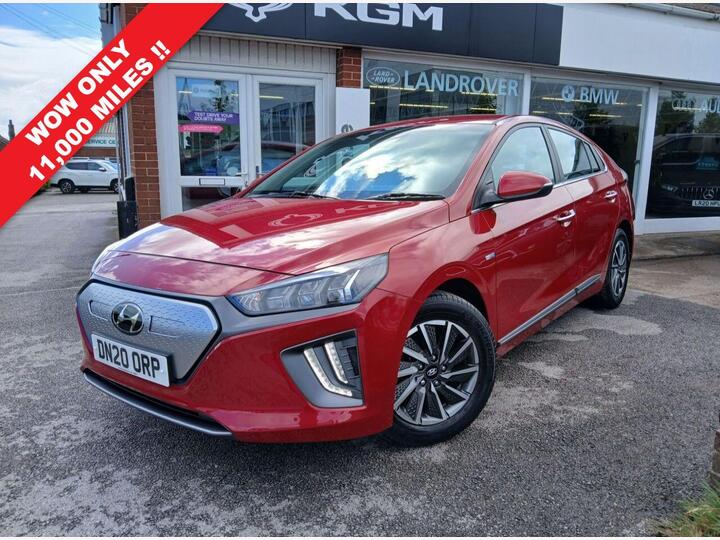 Hyundai IONIQ 38.3kWh Premium Auto 5dr Hyundai IONIQ 38.3kWh Premium Auto 5dr