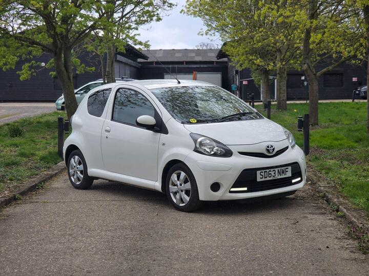 Toyota AYGO 1.0 VVT-i Move Euro 5 3dr