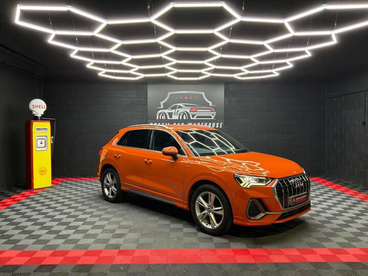 Audi Q3 1.5 TFSI CoD 35 S Line S Tronic Euro 6 (s/s) 5dr