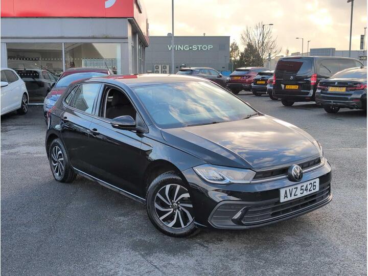 Volkswagen Polo 1.0 TSI Life DSG Euro 6 (s/s) 5dr Volkswagen Polo 1.0 TSI Life DSG Euro 6 (s/s) 5dr