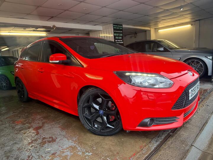 Ford Focus 2.0T EcoBoost ST-3 Euro 5 (s/s) 5dr