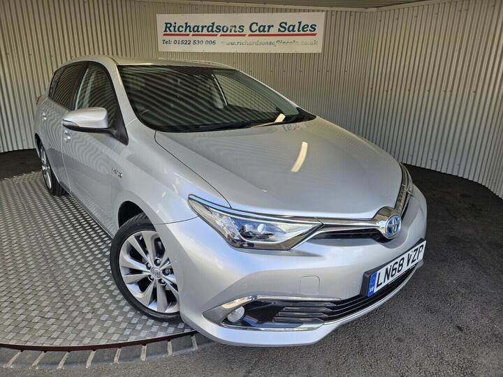 Toyota AURIS 1.8 VVT-h Excel CVT Euro 6 (s/s) 5dr