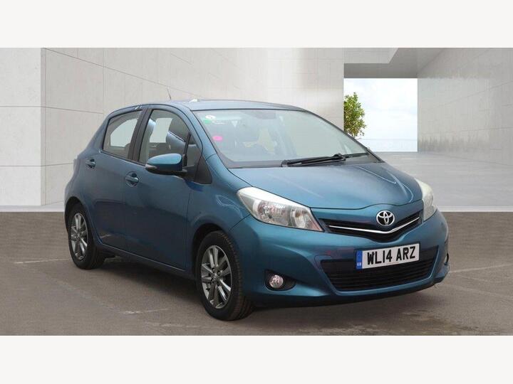 Toyota Yaris 1.33 Dual VVT-i Icon Plus Euro 5 5dr