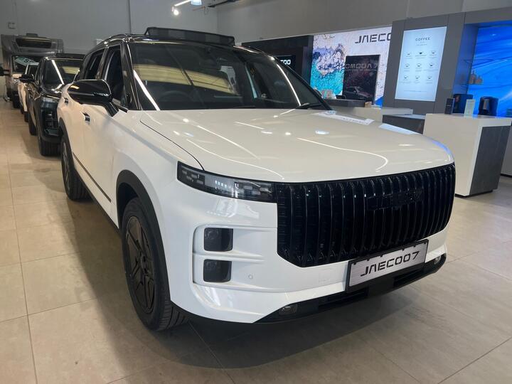 JAECOO 7 1.5T SHS 18.3kWh Black Luxury Auto Euro 6 (s/s) 5dr