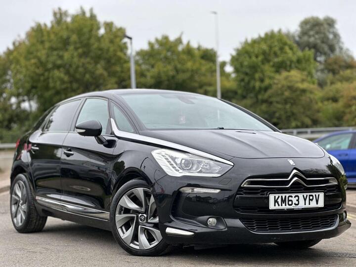 Citroen DS5 2.0 HDi DSport Euro 5 5dr Citroen DS5 2.0 HDi DSport Euro 5 5dr