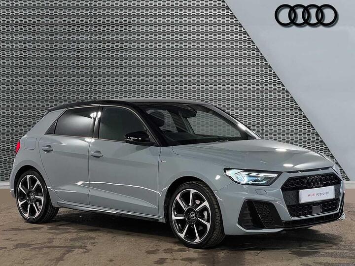 Audi A1 Sportback 1.5 TFSI 35 Black Edition Sportback S Tronic Euro 6 (s/s) 5dr