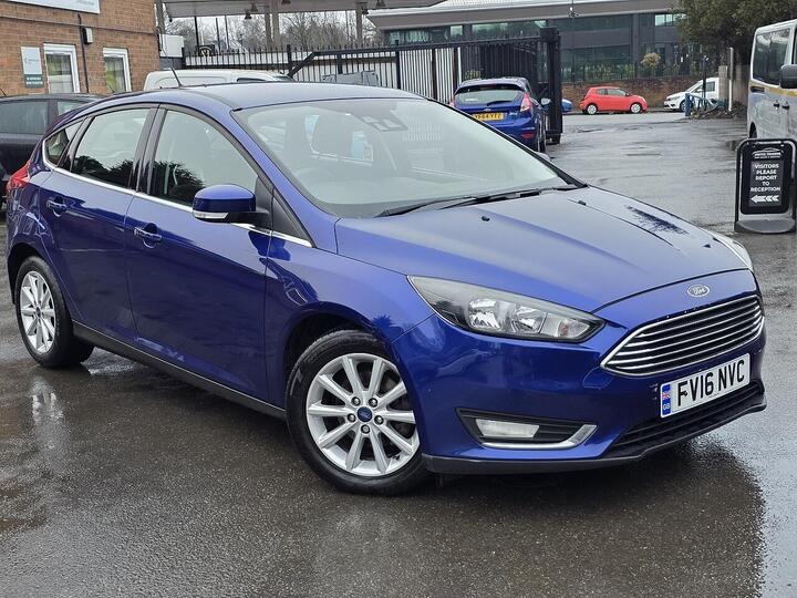 Ford Focus 1.0T EcoBoost Titanium Auto Euro 6 (s/s) 5dr