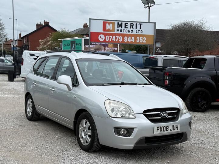 Kia Carens 2.0 GS5 5dr