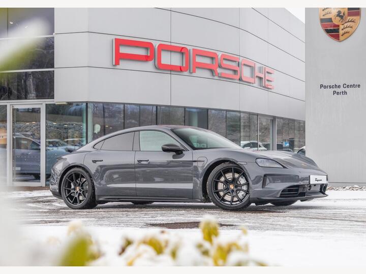 Porsche Taycan Performance Plus 105kWh GTS Auto 4WD 4dr (11kW Charger)