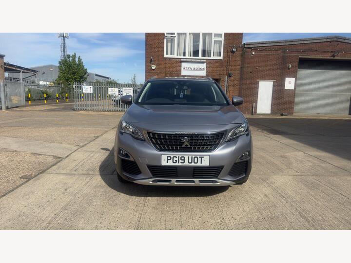 Peugeot 3008 1.5 BlueHDi Allure EAT Euro 6 (s/s) 5dr Peugeot 3008 1.5 BlueHDi Allure EAT Euro 6 (s/s) 5dr