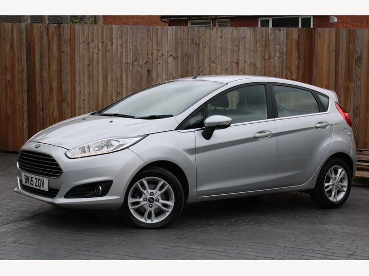 Ford Fiesta 1.25 Zetec Euro 6 5dr