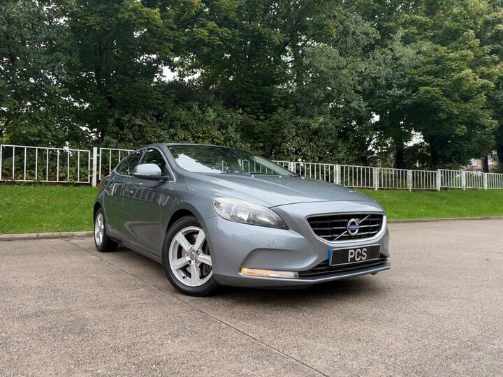 Volvo V40 2.0 D2 SE Nav Auto Euro 6 (s/s) 5dr