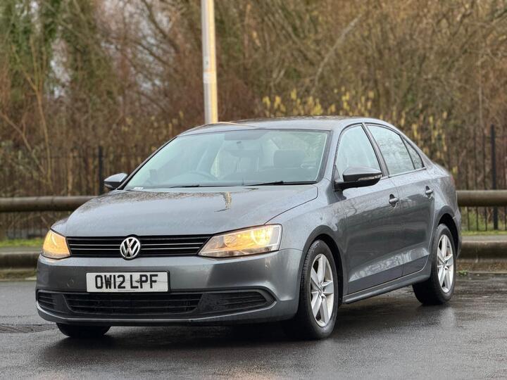 Volkswagen Jetta 1.6 TDI BlueMotion Tech SE DSG Euro 5 (s/s) 4dr