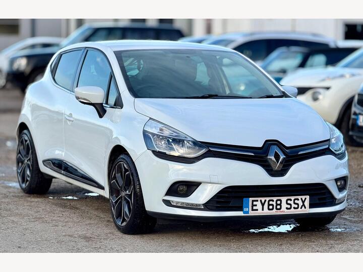 Renault Clio 0.9 TCe Iconic Euro 6 (s/s) 5dr