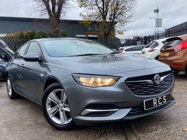 Vauxhall INSIGNIA 2.0L 5d 168 BHP Hatchback