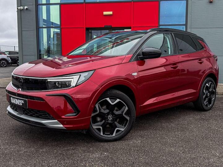 Vauxhall Grandland 1.2 Turbo Ultimate Auto Euro 6 (s/s) 5dr Vauxhall Grandland 1.2 Turbo Ultimate Auto Euro 6 (s/s) 5dr