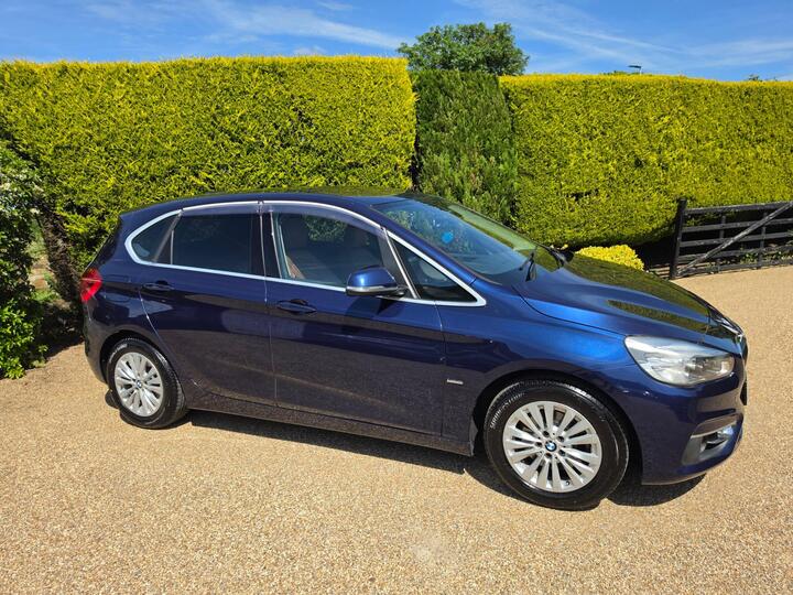 BMW 2 Series Active Tourer 1.5 218i Luxury Auto Euro 6 (s/s) 5dr BMW 2 Series Active Tourer 1.5 218i Luxury Auto Euro 6 (s/s) 5dr