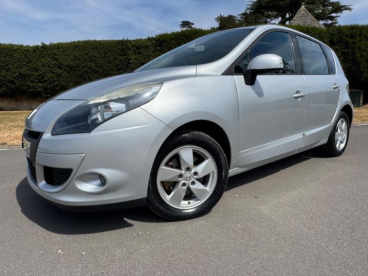 Renault Scenic 1.5 DCi Dynamique TomTom EDC Euro 5 5dr