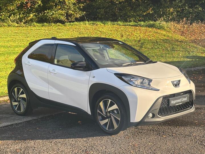 Toyota Aygo X 1.0 VVT-i Edge Euro 6 (s/s) 5dr Toyota Aygo X 1.0 VVT-i Edge Euro 6 (s/s) 5dr