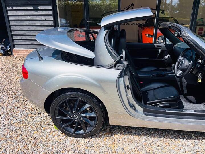 Mazda MX-5 2.0i Roadster Powershift Euro 5 2dr