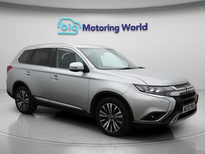 Mitsubishi Outlander 2.0 MIVEC Exceed CVT 4WD Euro 6 (s/s) 5dr Mitsubishi Outlander 2.0 MIVEC Exceed CVT 4WD Euro 6 (s/s) 5dr