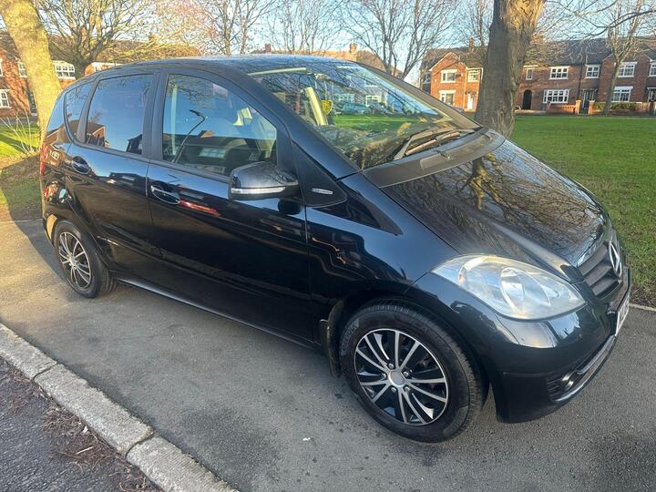 Mercedes-Benz A Class 1.5 A160 BlueEfficiency Classic SE 5dr
