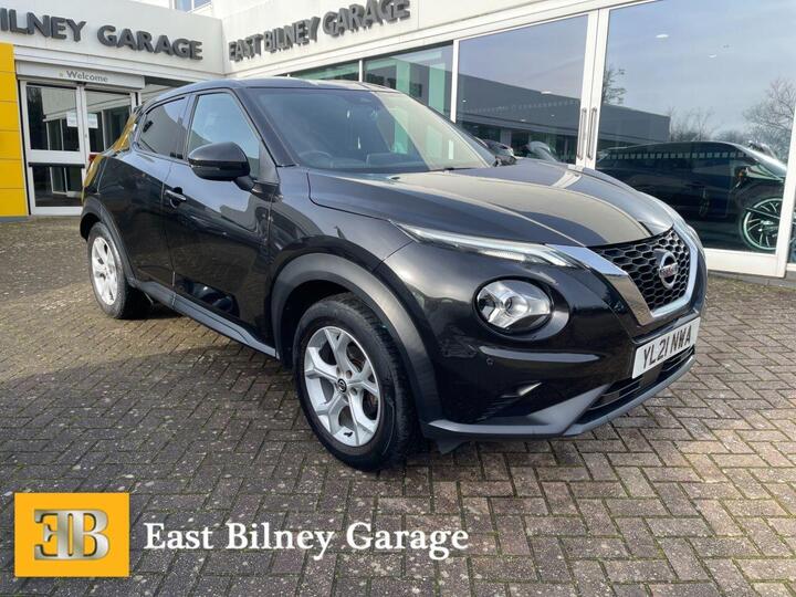 Nissan JUKE 1.0 DIG-T N-Connecta Euro 6 (s/s) 5dr