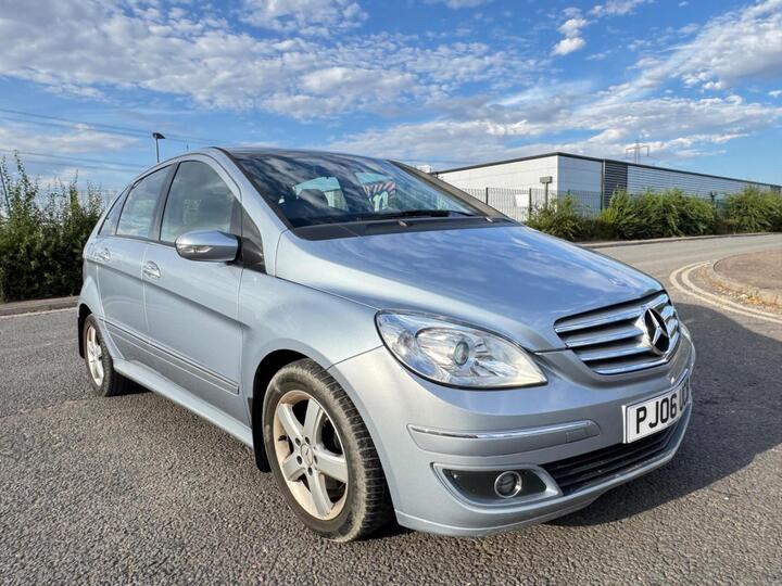 Mercedes-Benz B Class 2.0 B180 SE CVT 5dr