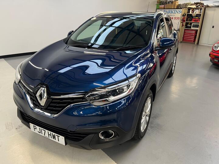 Renault Kadjar 1.5 DCi Dynamique Nav Euro 6 (s/s) 5dr Renault Kadjar 1.5 DCi Dynamique Nav Euro 6 (s/s) 5dr