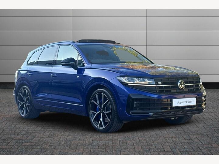 Volkswagen Touareg 3.0 V6 TSI EHybrid 14.3kWh R Tiptronic 4Motion Euro 6 (s/s) 5dr Volkswagen Touareg 3.0 V6 TSI EHybrid 14.3kWh R Tiptronic 4Motion Euro 6 (s/s) 5dr