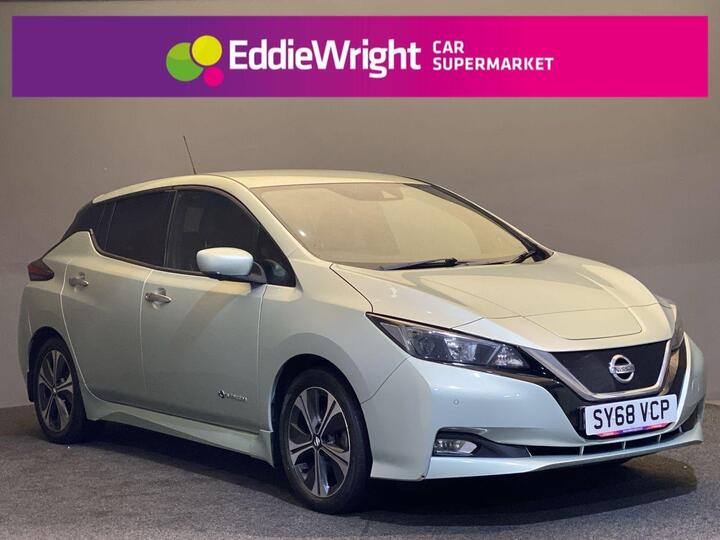 Nissan LEAF 40kWh N-Connecta Auto 5dr Nissan LEAF 40kWh N-Connecta Auto 5dr