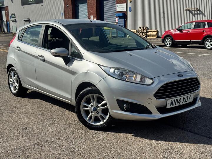 Ford Fiesta 1.0 Zetec Euro 5 (s/s) 5dr