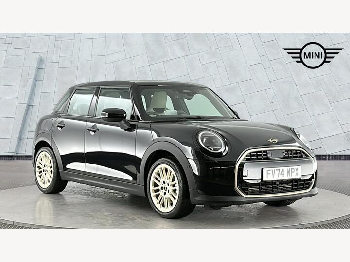 MINI Hatch 1.5C Exclusive Steptronic Euro 6 (s/s) 5dr