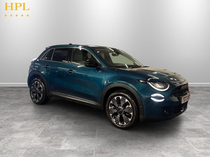 Fiat 600e 54kWh La Prima Auto 5dr