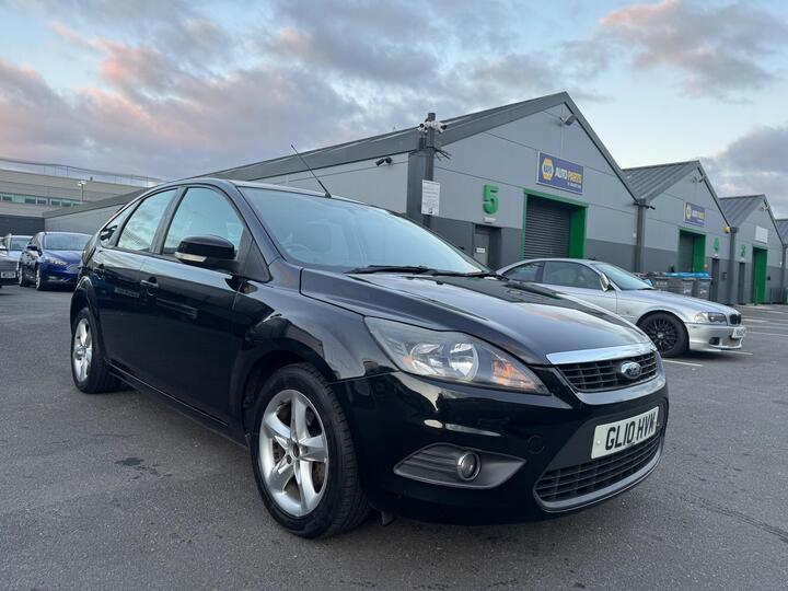 Ford Focus 1.6 Zetec 5dr