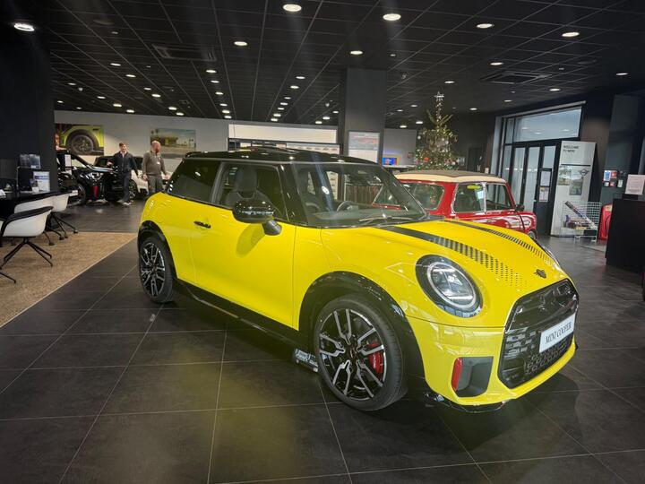 MINI Cooper 2.0 John Cooper Works Steptronic Euro 6 (s/s) 3dr