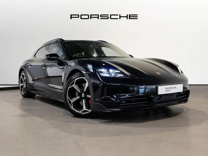 Porsche Taycan Performance Plus 105kWh 4S Cross Turismo Auto 4WD 5dr (11kW Charger)