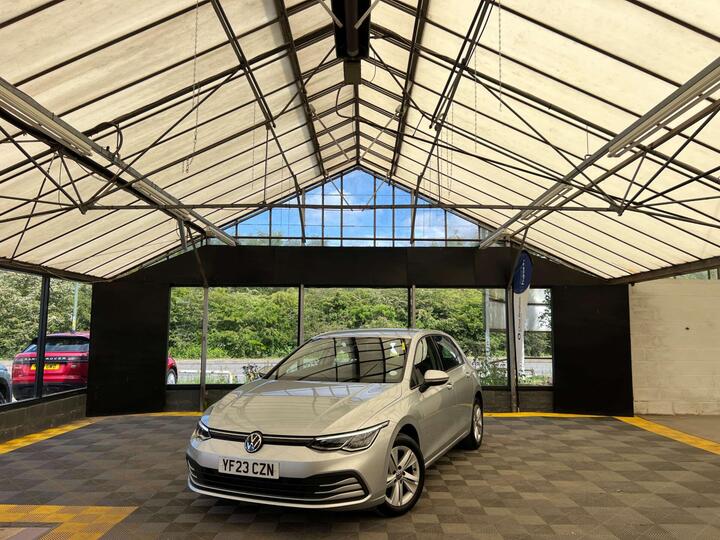 Volkswagen GOLF 1.5 TSI Life Euro 6 (s/s) 5dr