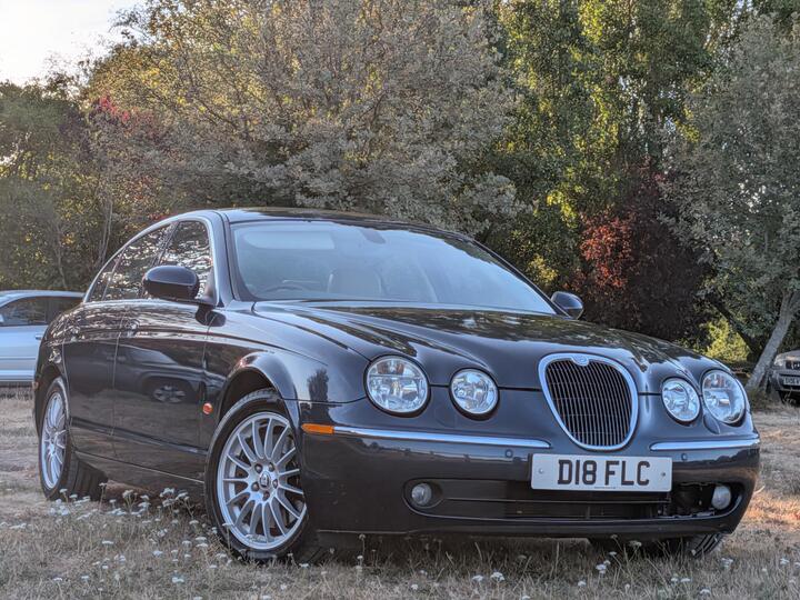 Jaguar S-Type 2.7D V6 SE 4dr