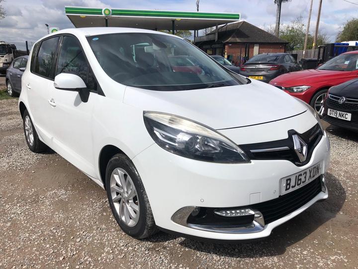 Renault Scenic 1.5 DCi ENERGY Dynamique TomTom Euro 5 (s/s) 5dr